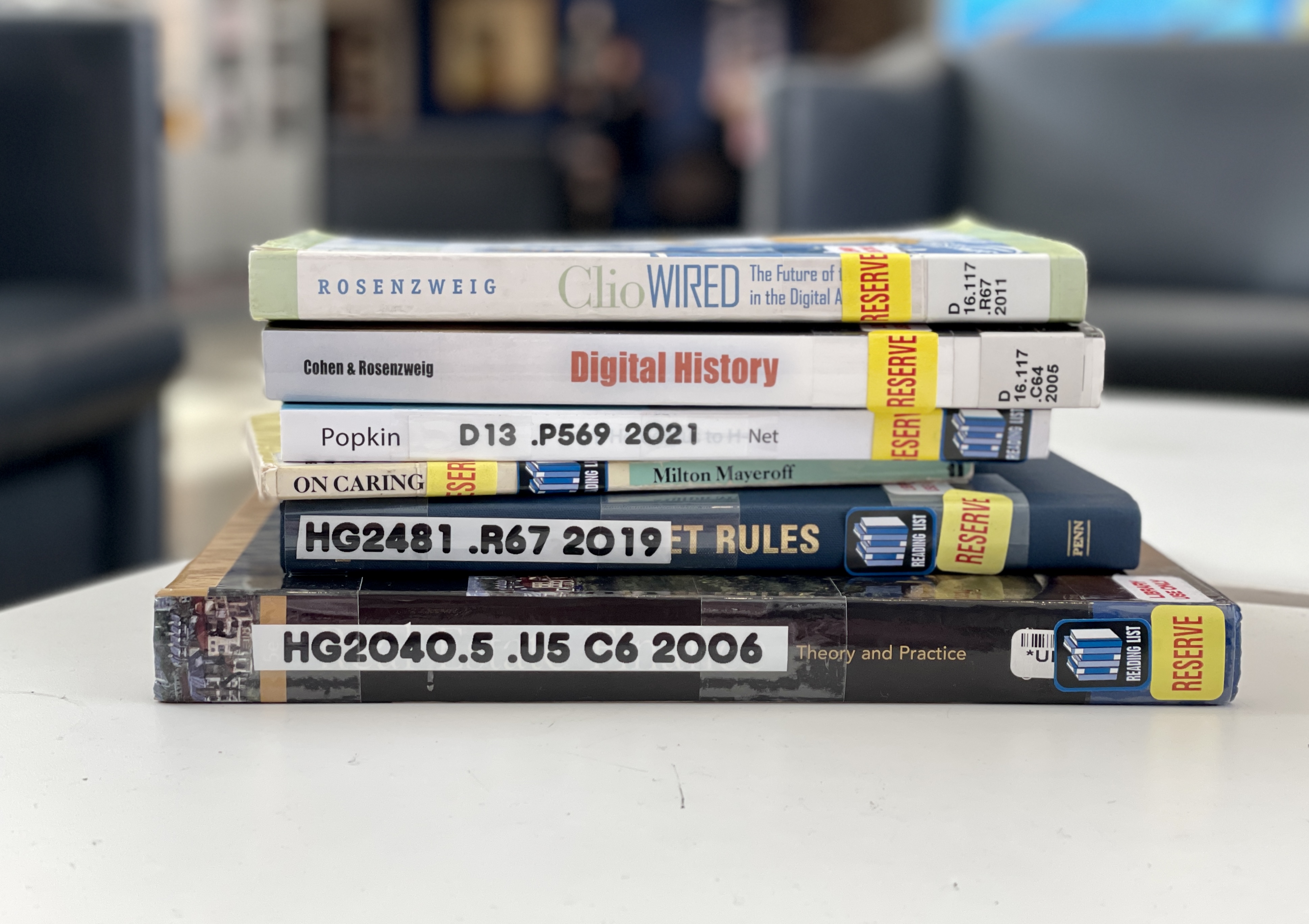Donate your textbooks to FAU Libraries