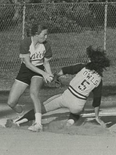 Photograph of FAU Women's Softball players during a game