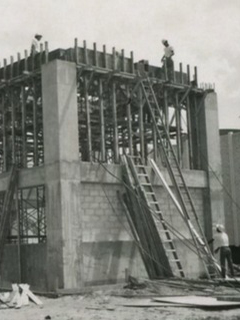 Photograph of a building being constructed 